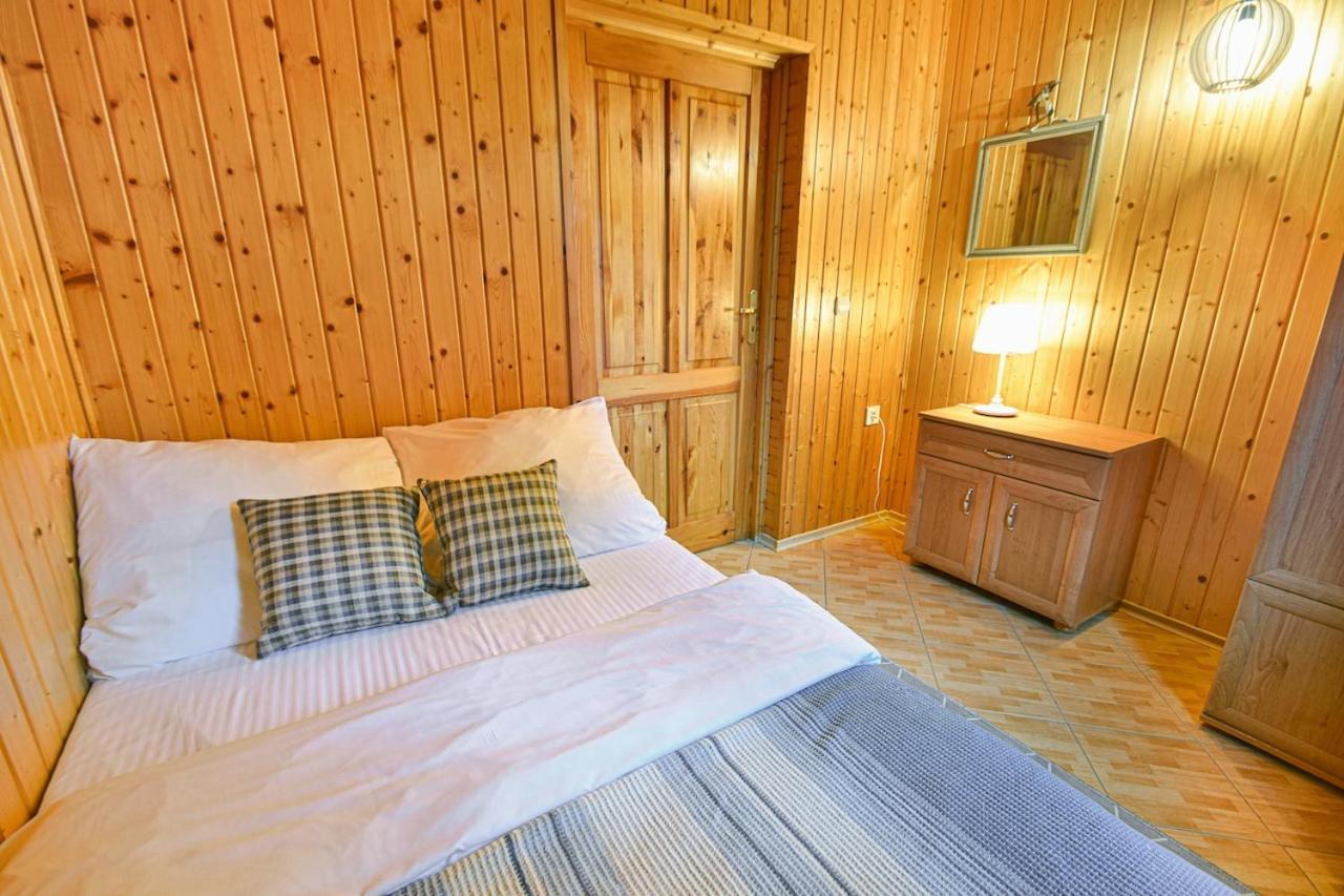 Pod Brzozami Holiday home Dzwirzyno